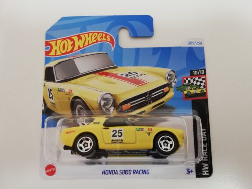  Hot Wheels kisautó 1:64 méretben