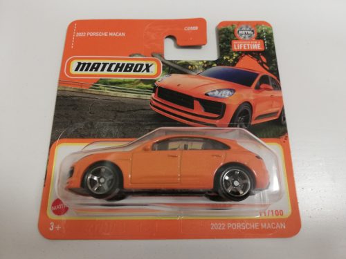 Matchbox 2022 Porsche  Macan